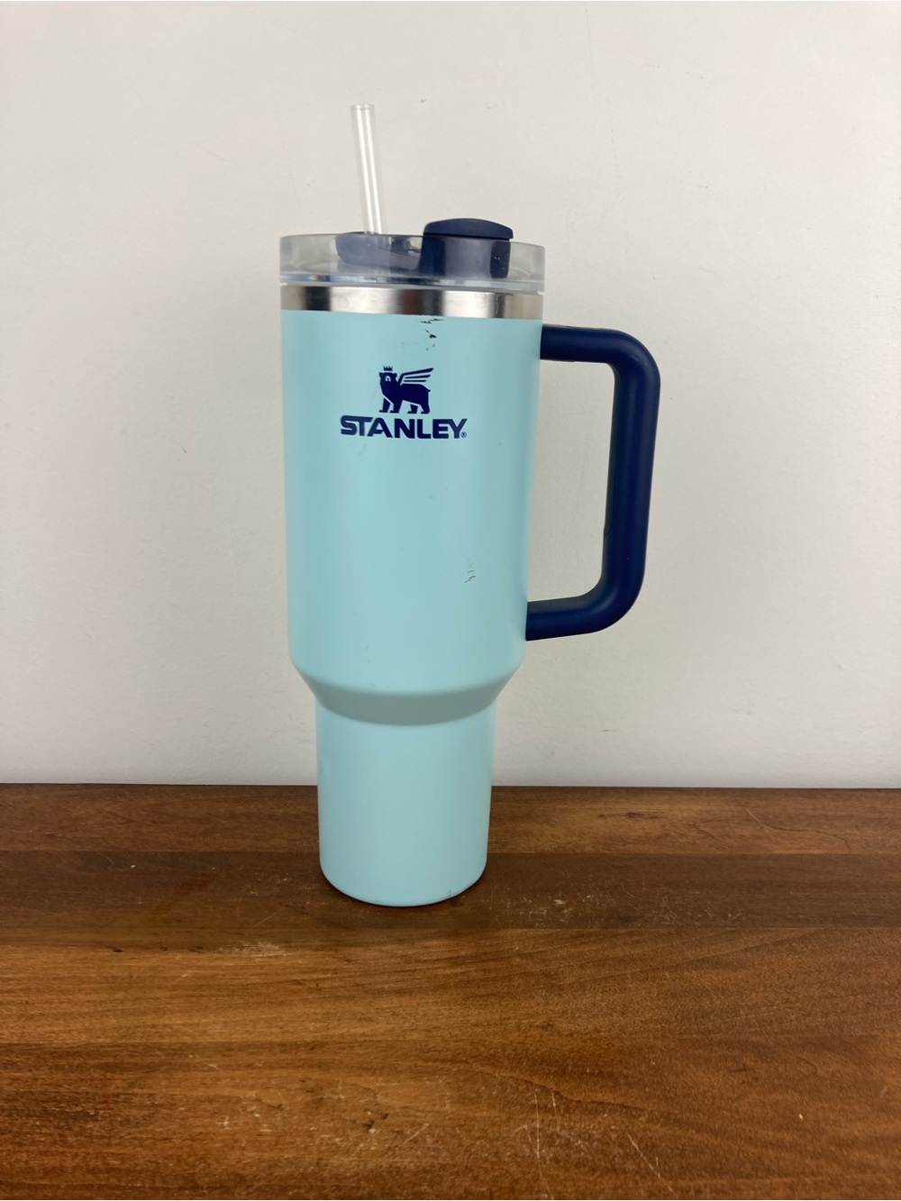 Stanley 40oz Light Blue And Navy Blue Colorway Stainless Tumbler Handle PREOWNED
